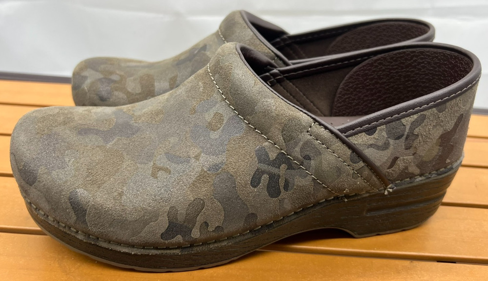 Dansko Professional Suede Camo Women's Size Eur 41 - US 10.5 / 11 NWOB